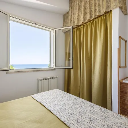 Apartman Cicladi Kea By Interhome Santa Flavia