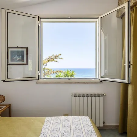 Cicladi Kea By Interhome